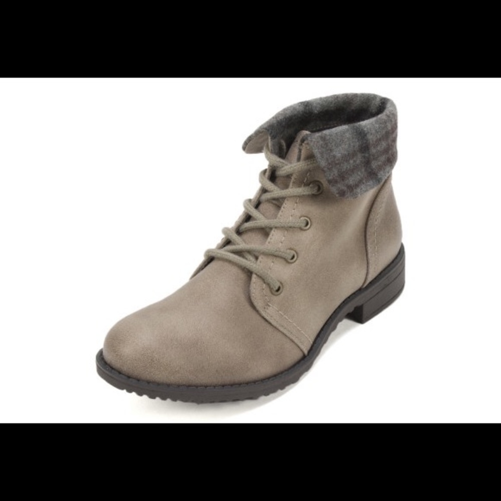 Cliffs by White Mountain | Thornhill Stone Bootie